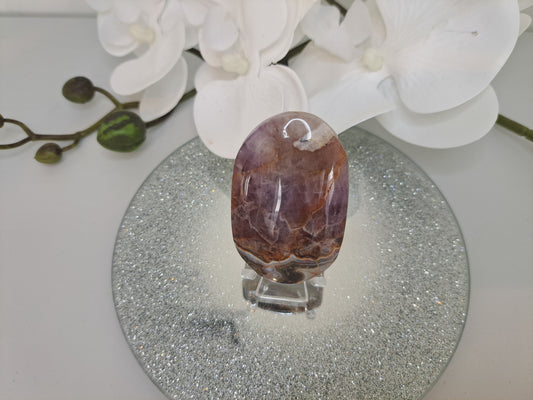 Amethyst agate palm stone