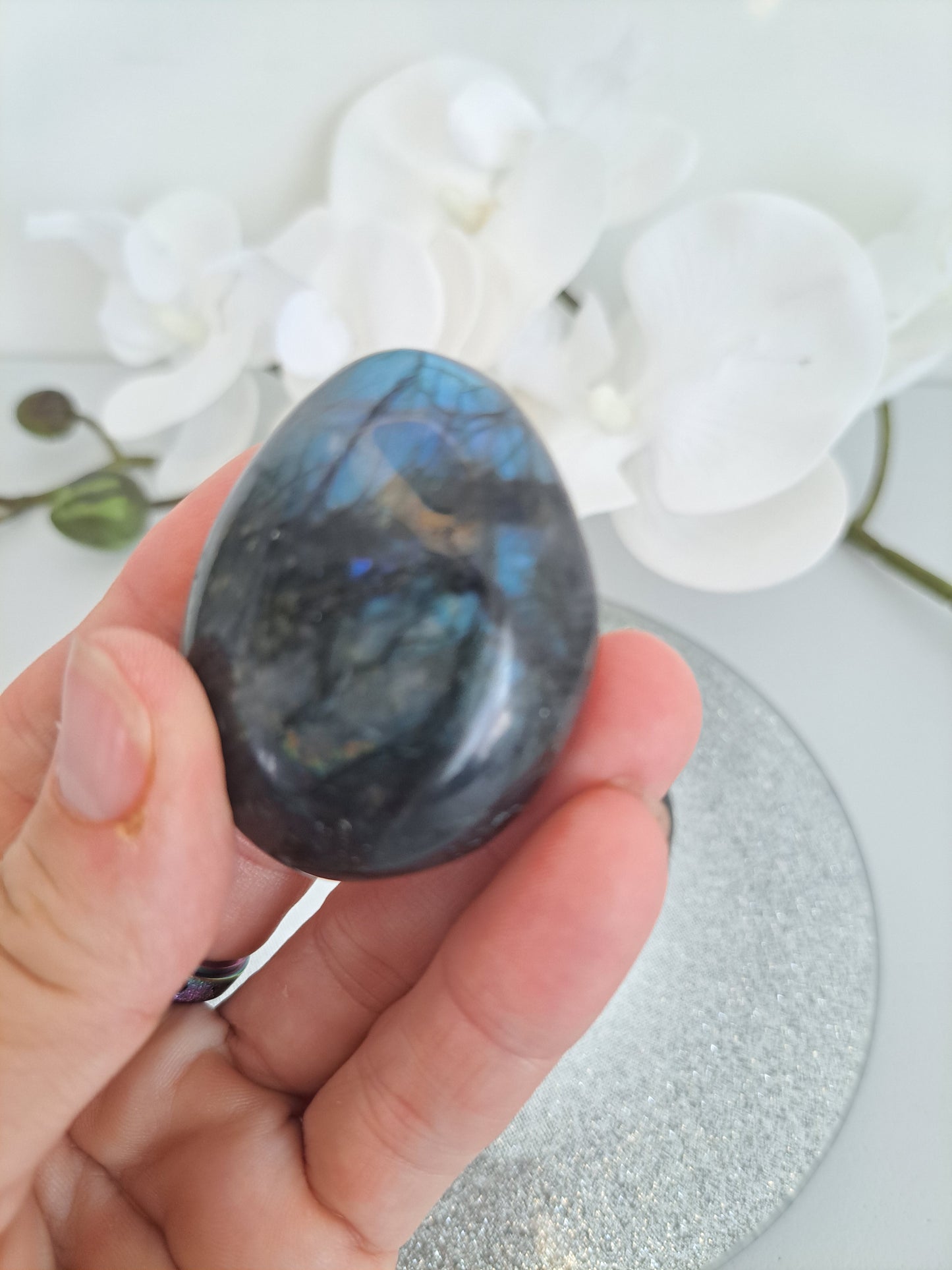 Labrodorite polished stones