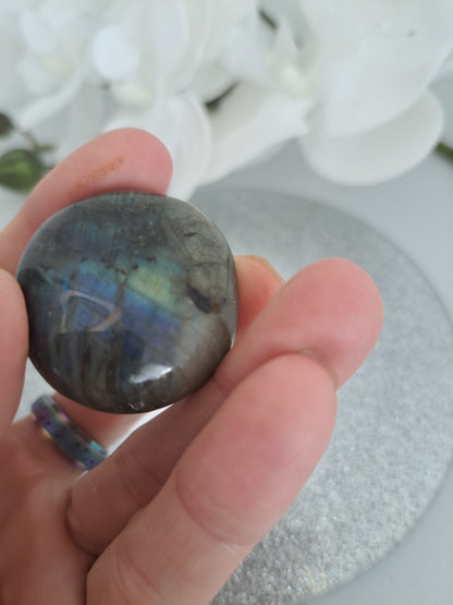 Labrodorite polished stones