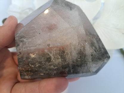 Large phantom Quartz