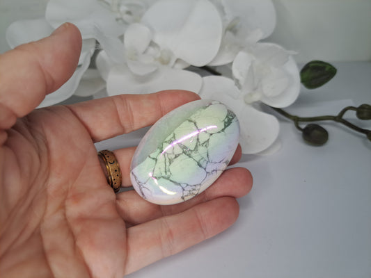 Rainbow Aura White Howlite Palm Stone